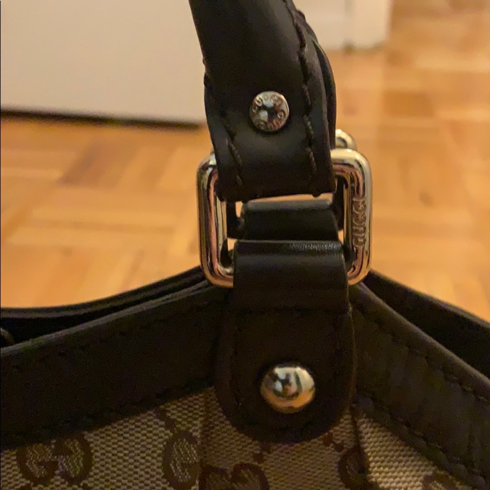 Gucci Tote - Picture 7 of 15